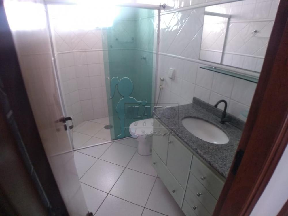 Alugar Apartamento / Padr&atilde;o em Ribeir&atilde;o Preto R$ 1.200,00 - Foto 4
