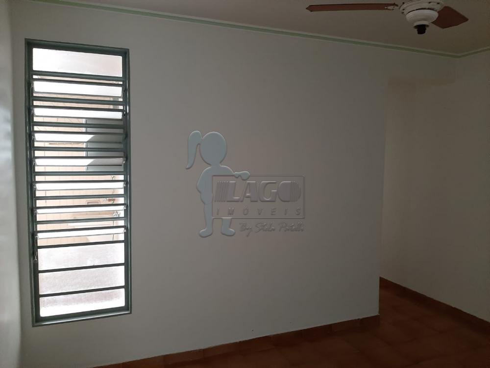 Alugar Apartamento / Padr&atilde;o em Ribeir&atilde;o Preto R$ 800,00 - Foto 2