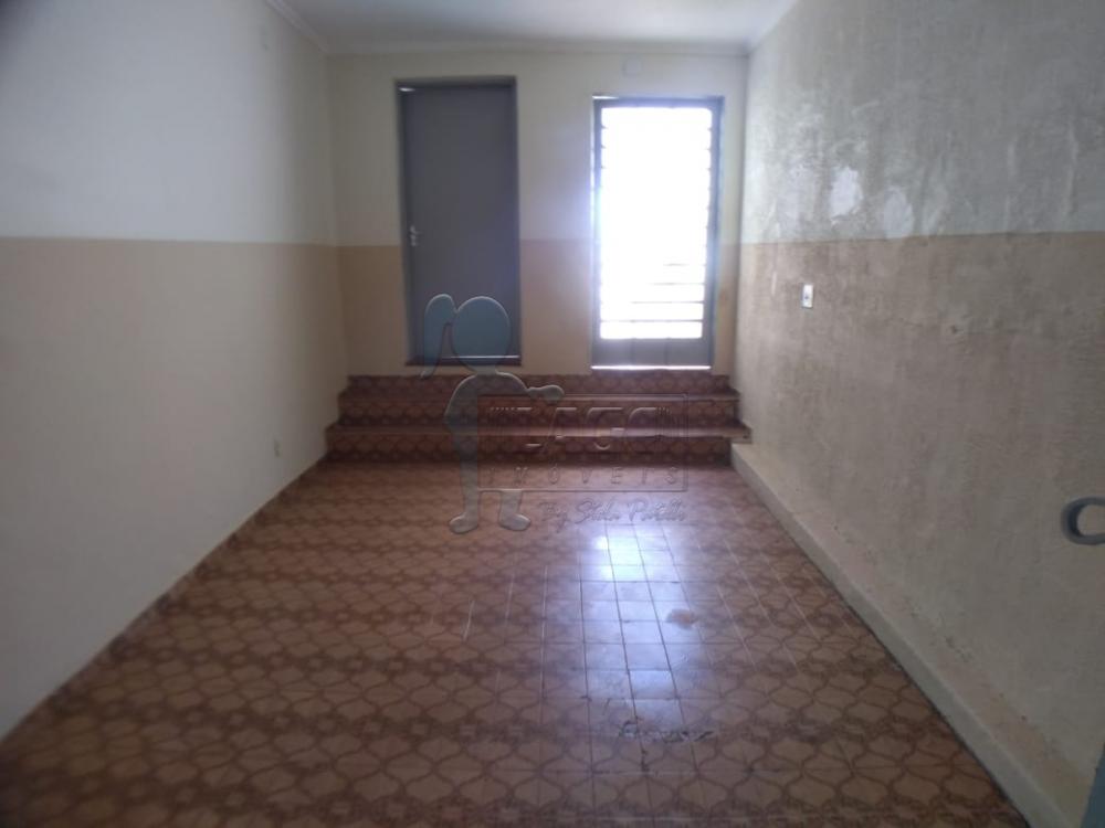 Alugar Casa / Padr&atilde;o em Ribeir&atilde;o Preto R$ 3.000,00 - Foto 2