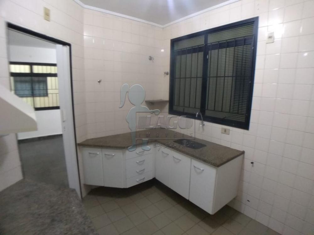 Comprar Apartamento / Padr&atilde;o em Ribeir&atilde;o Preto R$ 180.000,00 - Foto 3