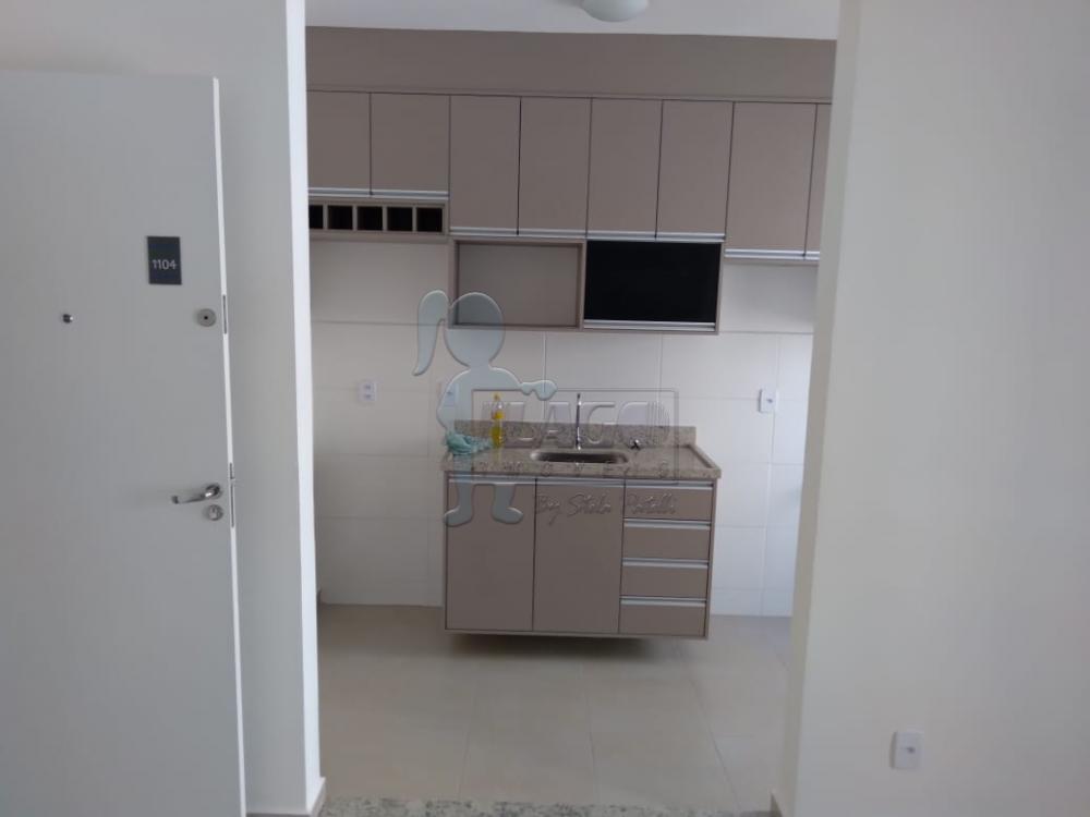 Alugar Apartamento / Padr&atilde;o em Ribeir&atilde;o Preto R$ 1.600,00 - Foto 3