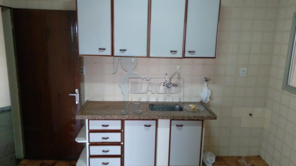 Alugar Apartamento / Padr&atilde;o em Ribeirao Preto R$ 1.200,00 - Foto 5