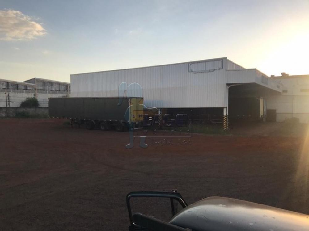 Comprar Comercial padr&atilde;o / Galp&atilde;o - Armaz&eacute;m em Ribeir&atilde;o Preto R$ 5.300.000,00 - Foto 2
