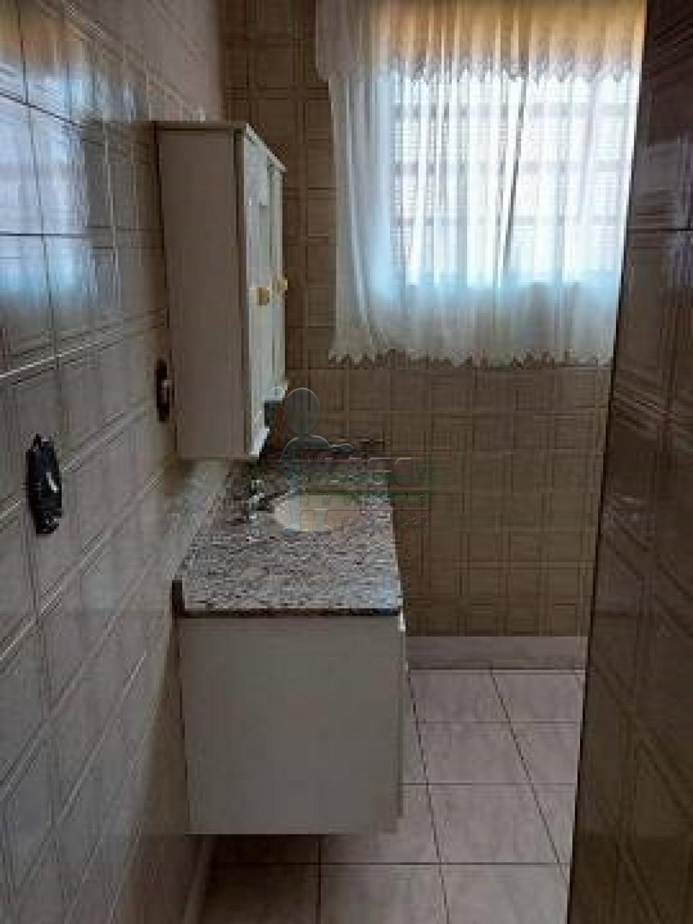 Alugar Casa / Padr&atilde;o em Ribeir&atilde;o Preto R$ 2.300,00 - Foto 12