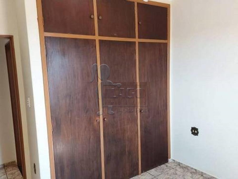 Alugar Casa / Padr&atilde;o em Ribeir&atilde;o Preto R$ 2.300,00 - Foto 13