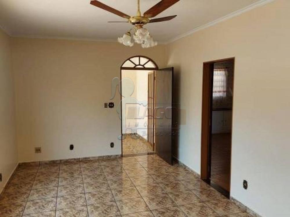 Alugar Casa / Padr&atilde;o em Ribeir&atilde;o Preto R$ 2.300,00 - Foto 2