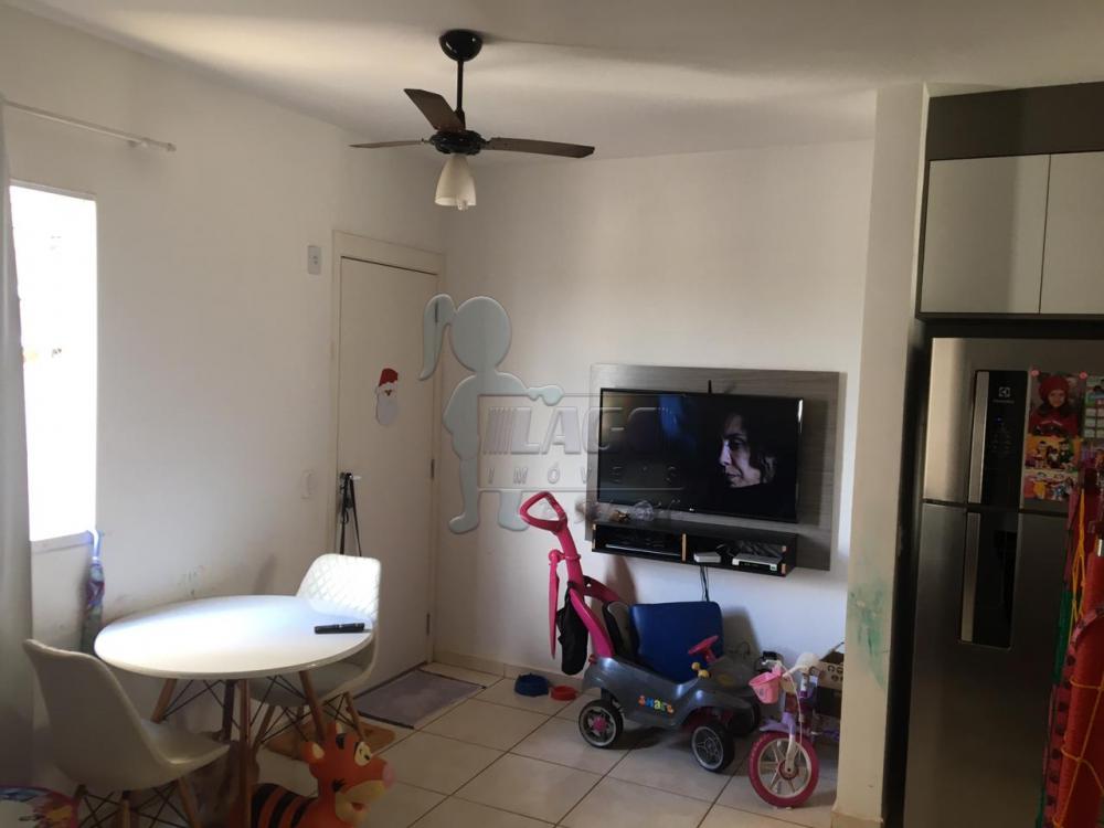 Comprar Apartamento / Padr&atilde;o em Ribeir&atilde;o Preto R$ 180.000,00 - Foto 1