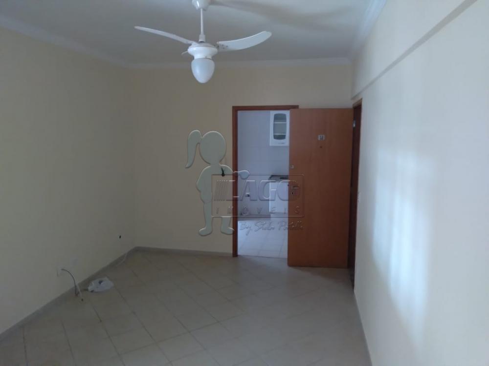 Alugar Apartamento / Padr&atilde;o em Ribeir&atilde;o Preto R$ 1.430,00 - Foto 2