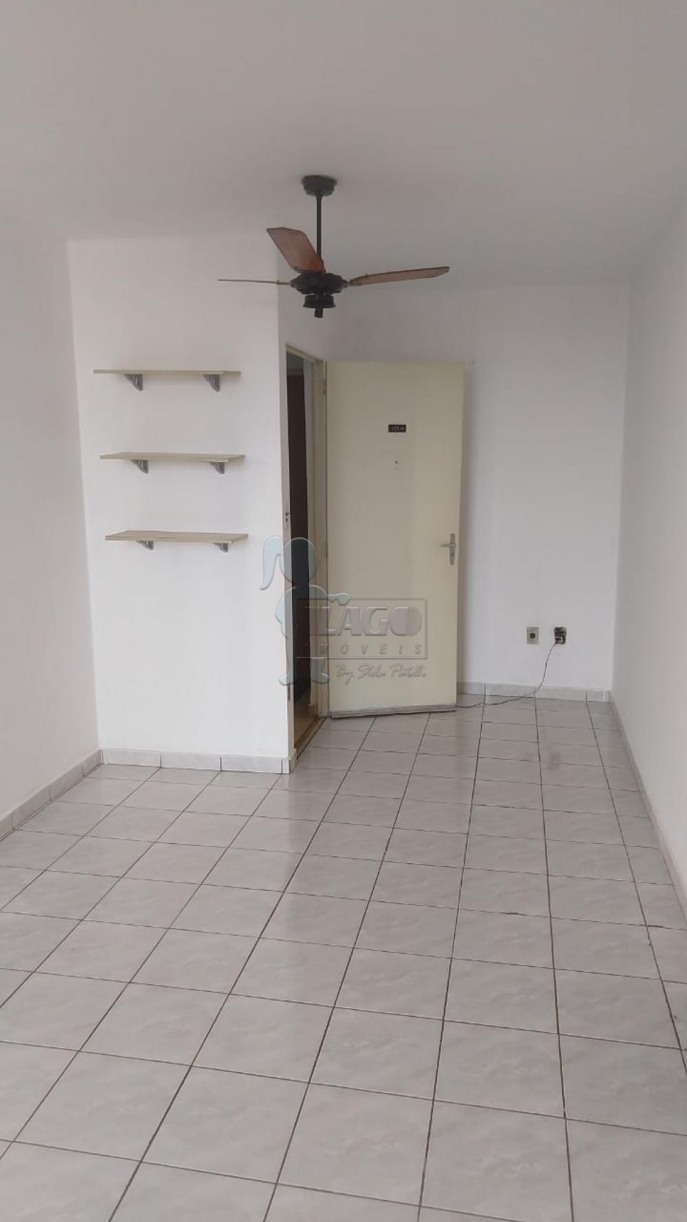 Alugar Apartamento / Padr&atilde;o em Ribeir&atilde;o Preto R$ 1.300,00 - Foto 2