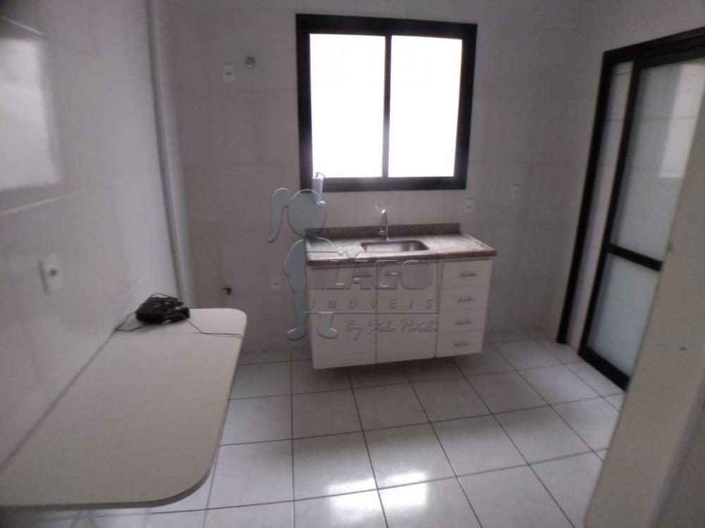 Alugar Apartamento / Padr&atilde;o em Ribeir&atilde;o Preto R$ 1.300,00 - Foto 3