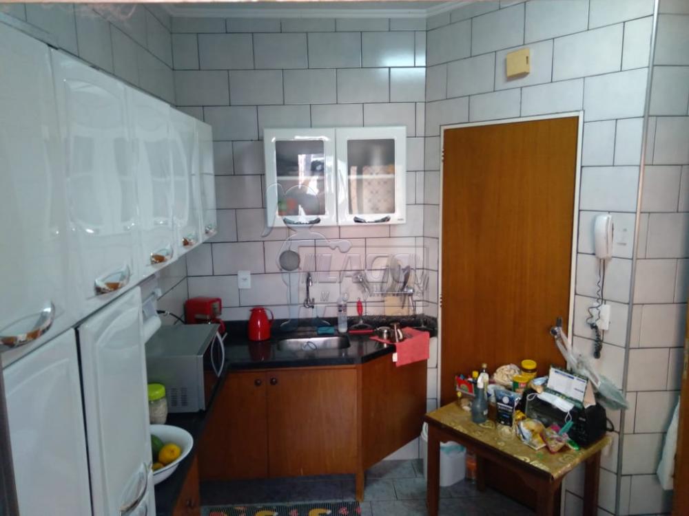 Alugar Apartamento / Padr&atilde;o em Ribeir&atilde;o Preto R$ 850,00 - Foto 12
