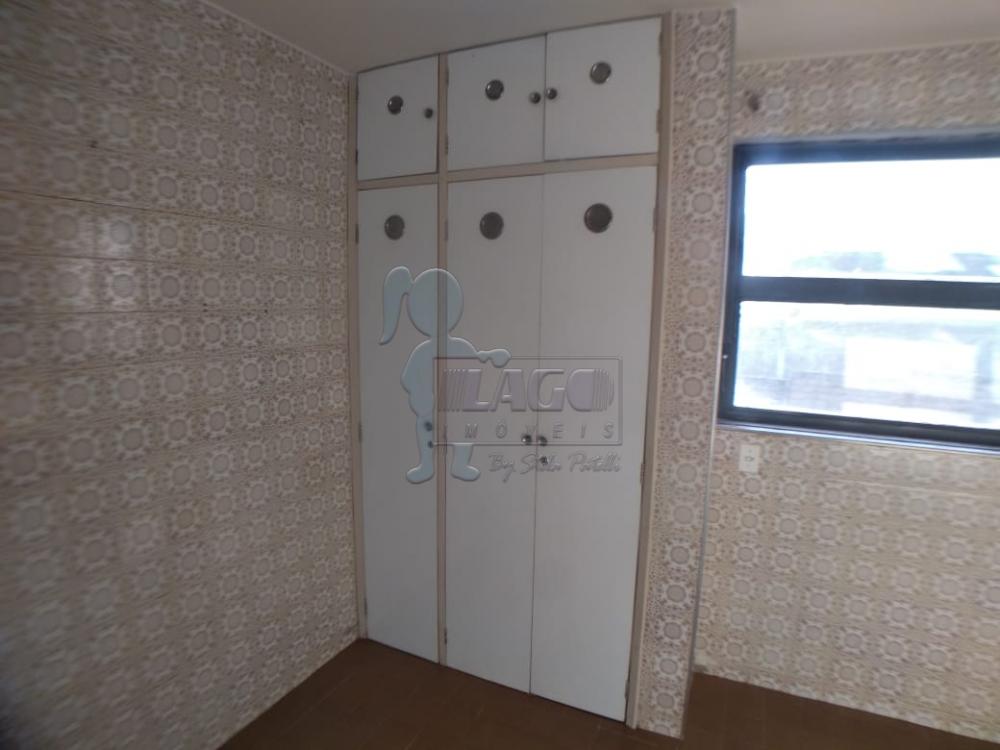 Alugar Apartamento / Padr&atilde;o em Ribeir&atilde;o Preto R$ 1.300,00 - Foto 5
