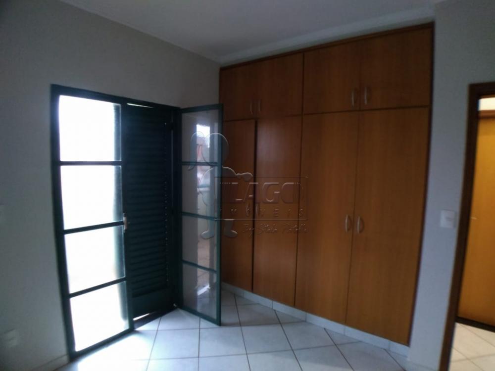 Alugar Apartamento / Padr&atilde;o em Ribeir&atilde;o Preto R$ 1.400,00 - Foto 9