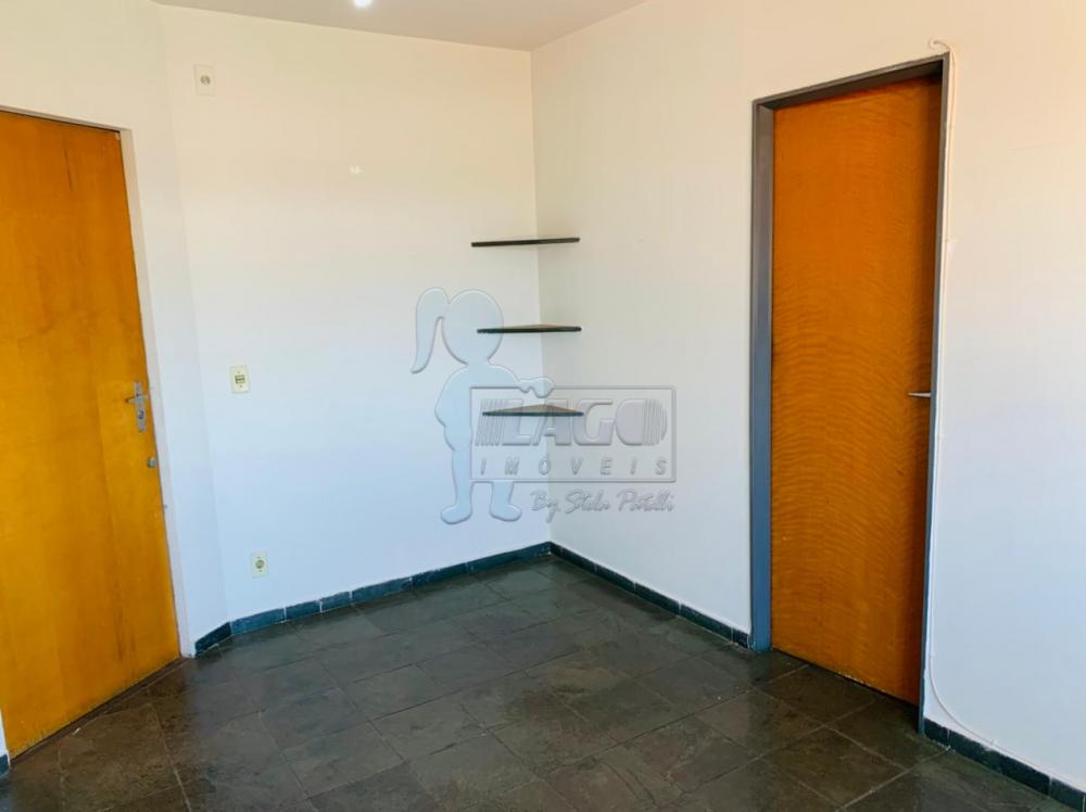 Alugar Apartamento / Padr&atilde;o em Ribeir&atilde;o Preto R$ 850,00 - Foto 2