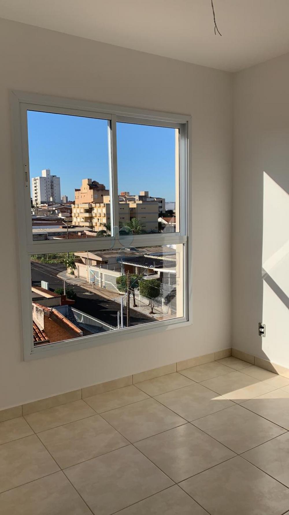 Comprar Apartamento / Padr&atilde;o em Ribeir&atilde;o Preto R$ 295.000,00 - Foto 2
