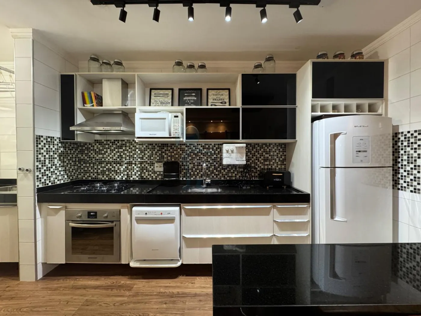 Comprar Apartamento / Padr&atilde;o em Ribeir&atilde;o Preto R$ 450.000,00 - Foto 4