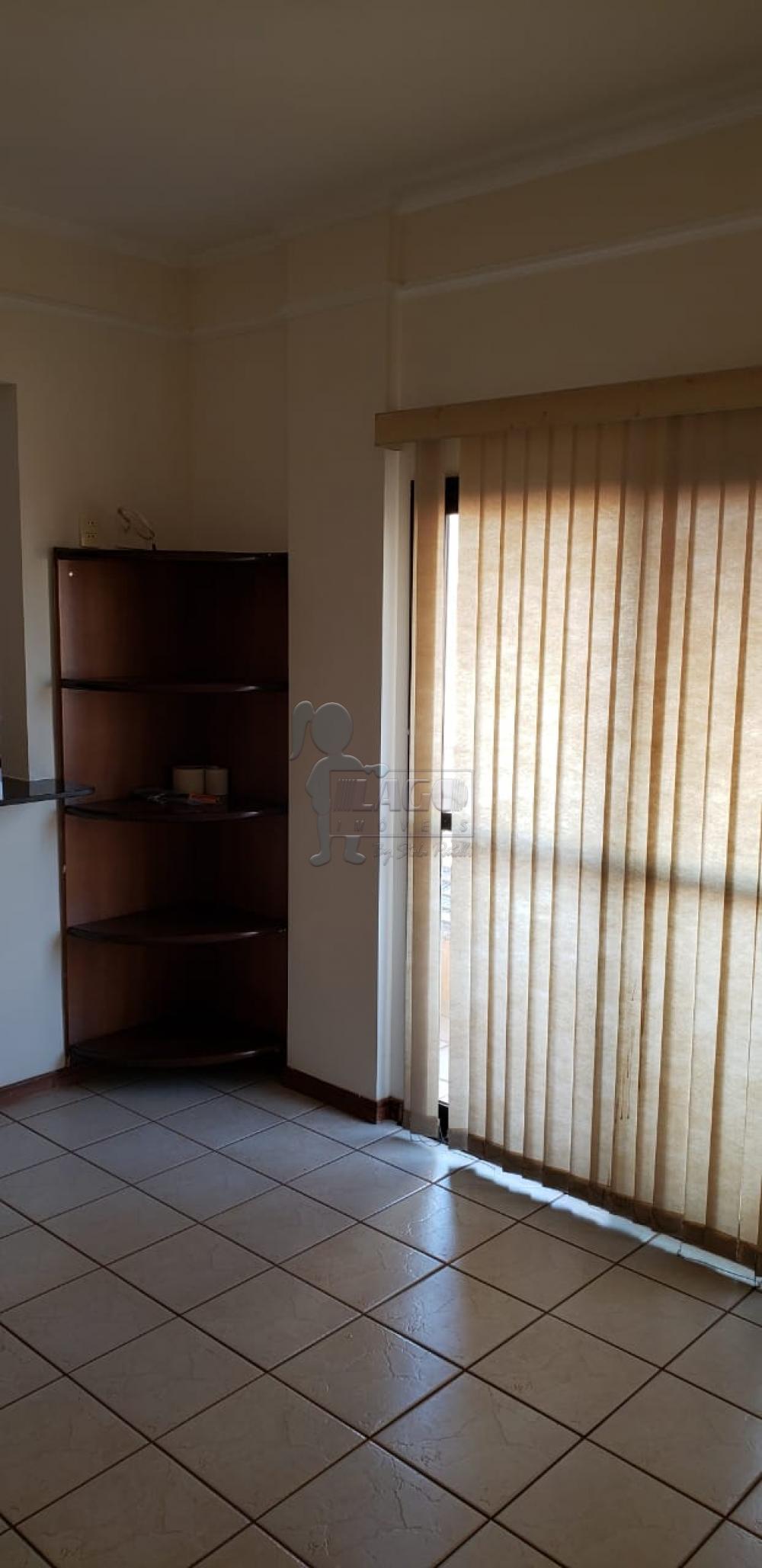 Alugar Apartamento / Padr&atilde;o em Ribeir&atilde;o Preto R$ 1.200,00 - Foto 2