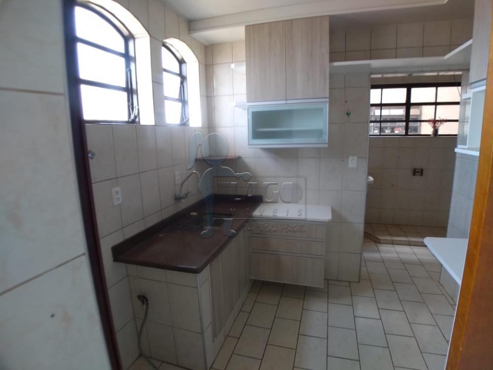 Alugar Apartamento / Padr&atilde;o em Ribeir&atilde;o Preto R$ 1.200,00 - Foto 3