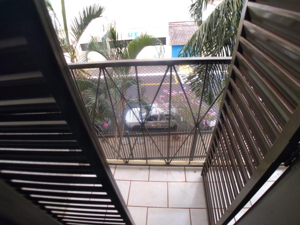 Alugar Apartamento / Padr&atilde;o em Ribeir&atilde;o Preto R$ 1.200,00 - Foto 13
