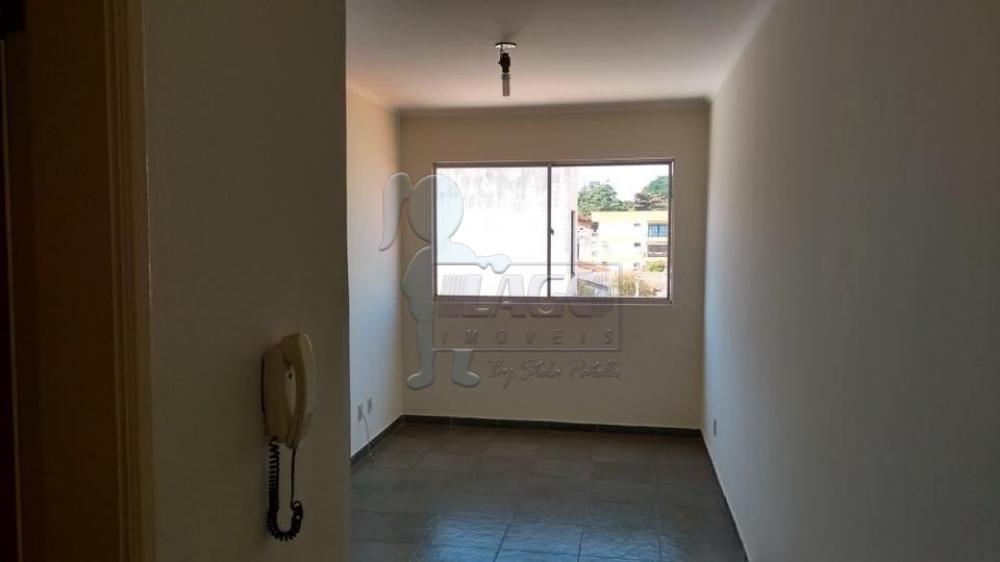 Alugar Apartamento / Padr&atilde;o em Ribeir&atilde;o Preto R$ 700,00 - Foto 1