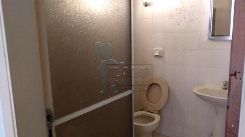 Alugar Apartamento / Padr&atilde;o em Ribeir&atilde;o Preto R$ 700,00 - Foto 7