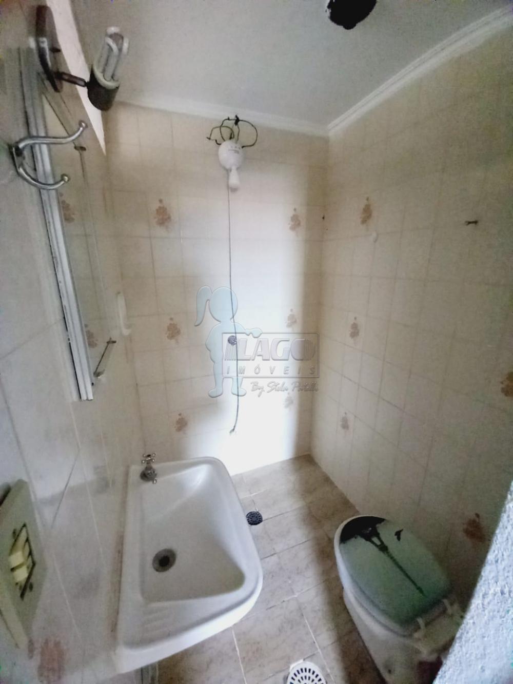 Alugar Apartamento / Padr&atilde;o em Ribeir&atilde;o Preto R$ 900,00 - Foto 13