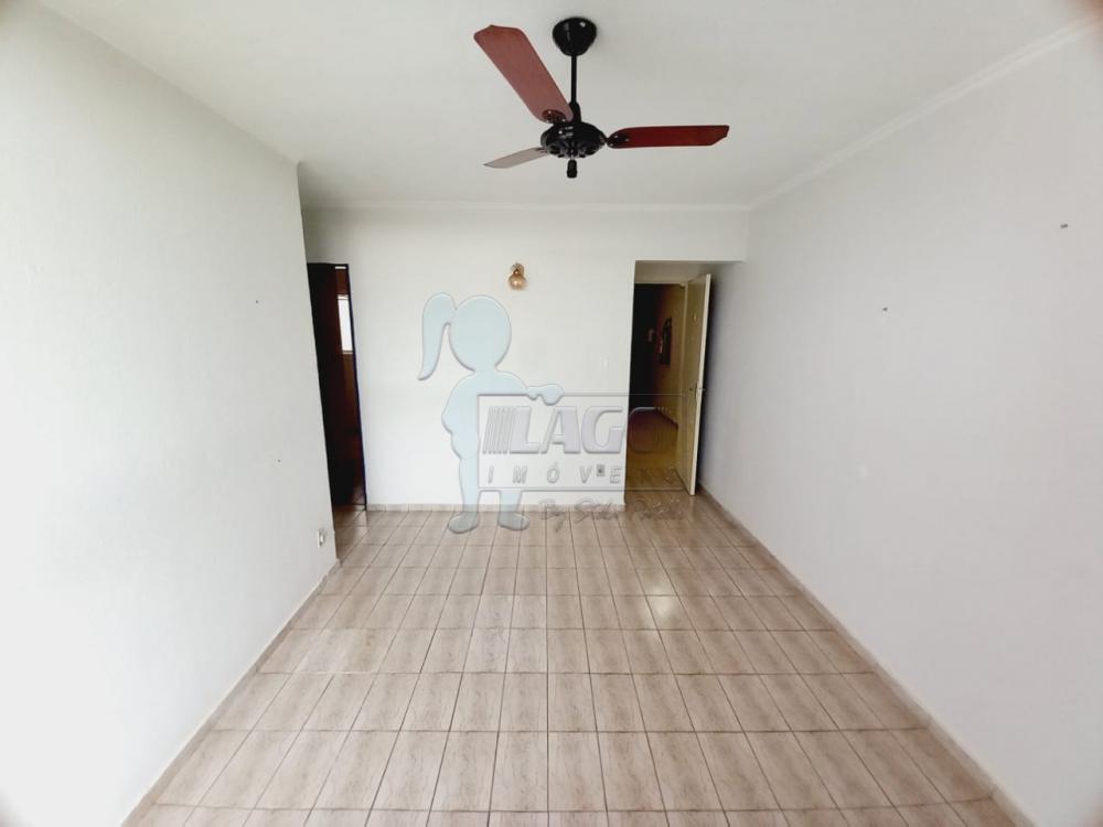 Alugar Apartamento / Padr&atilde;o em Ribeir&atilde;o Preto R$ 900,00 - Foto 3