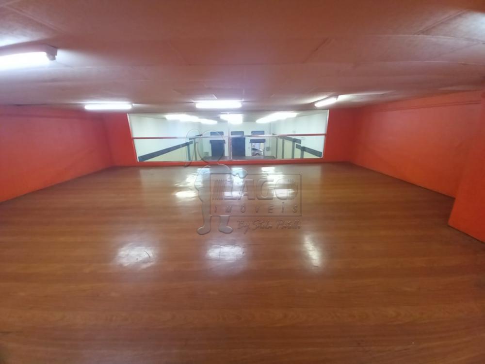 Alugar Comercial padr&atilde;o / Galp&atilde;o - Armaz&eacute;m em Ribeir&atilde;o Preto R$ 5.500,00 - Foto 1