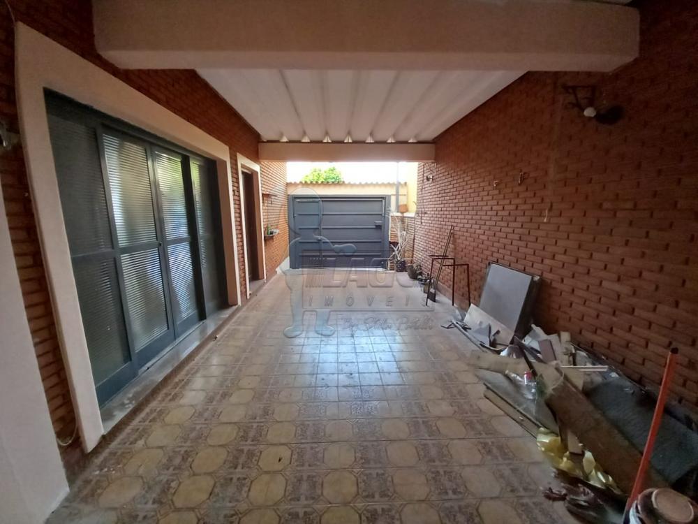 Alugar Casa / Padr&atilde;o em Ribeir&atilde;o Preto R$ 2.300,00 - Foto 1