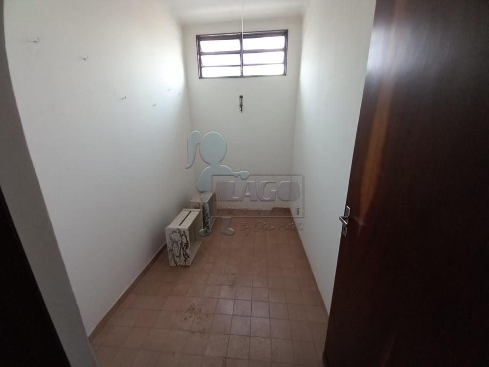 Alugar Casa / Padr&atilde;o em Ribeir&atilde;o Preto R$ 2.300,00 - Foto 12