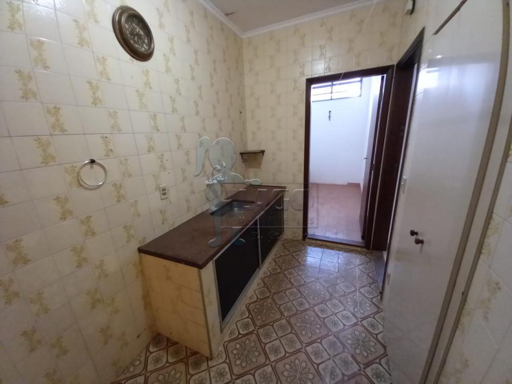 Alugar Casa / Padr&atilde;o em Ribeir&atilde;o Preto R$ 2.300,00 - Foto 13