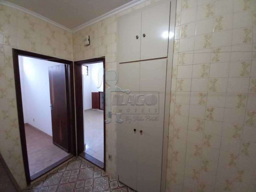 Alugar Casa / Padr&atilde;o em Ribeir&atilde;o Preto R$ 2.300,00 - Foto 18