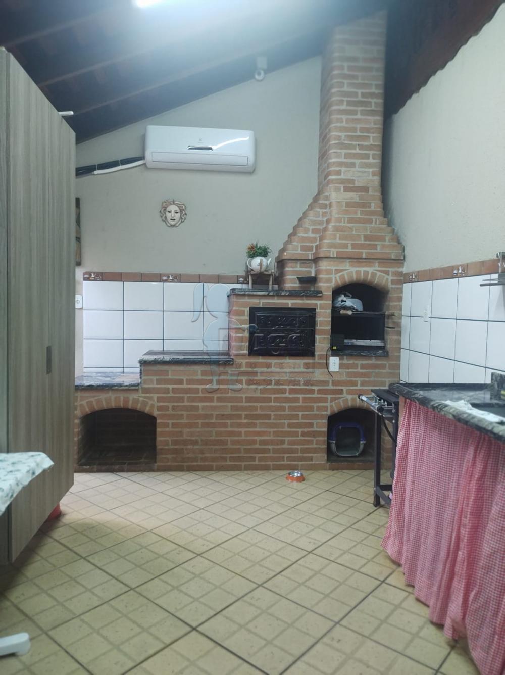 Alugar Casa / Padr&atilde;o em Ribeir&atilde;o Preto R$ 1.600,00 - Foto 12