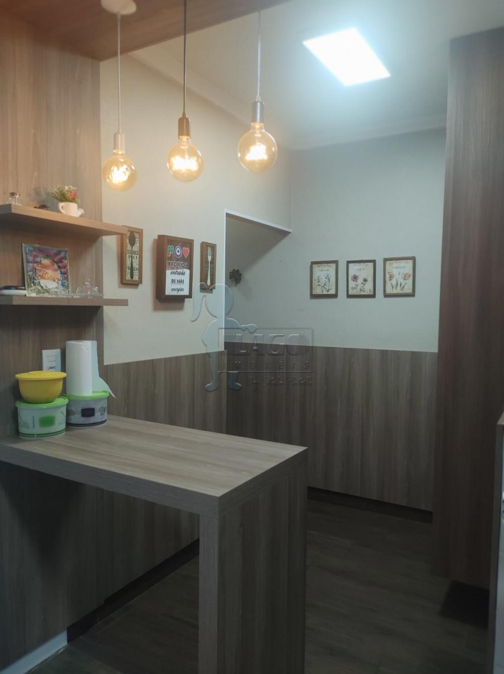 Alugar Casa / Padr&atilde;o em Ribeir&atilde;o Preto R$ 1.600,00 - Foto 2