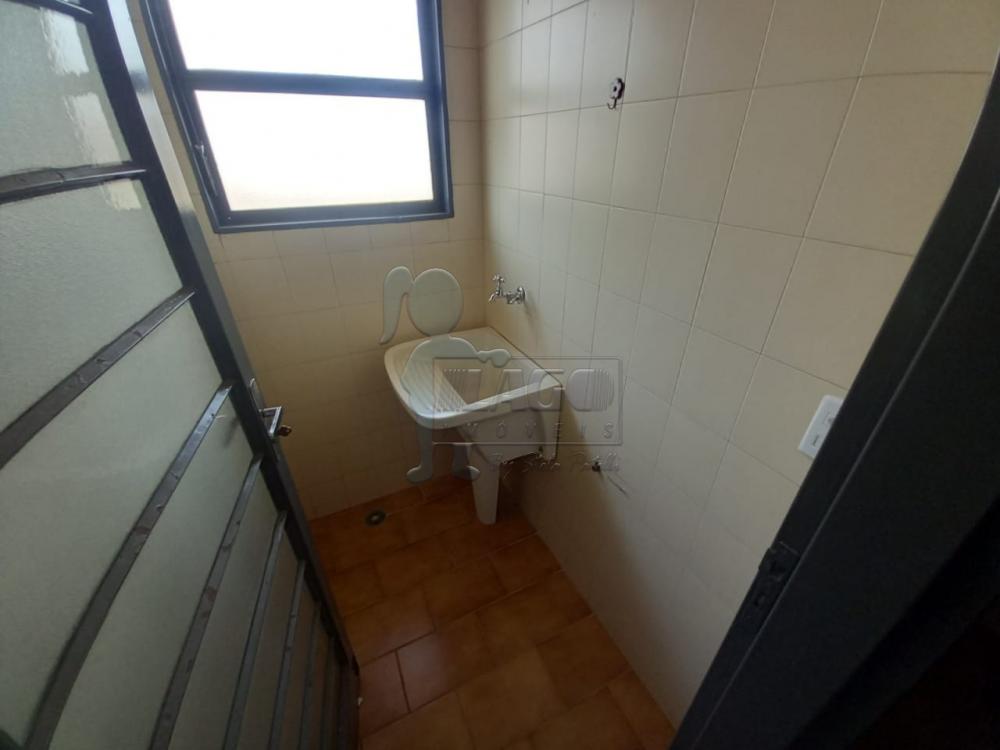 Alugar Apartamento / Padr&atilde;o em Ribeir&atilde;o Preto R$ 650,00 - Foto 5
