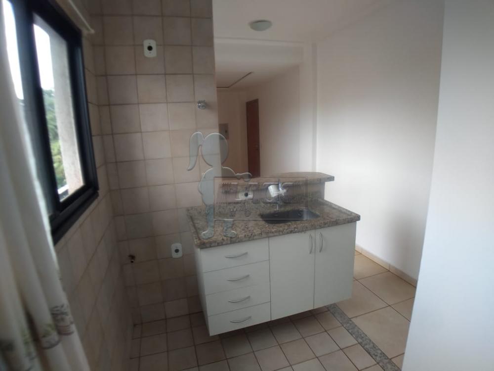Alugar Apartamento / Padr&atilde;o em Ribeir&atilde;o Preto R$ 1.800,00 - Foto 4
