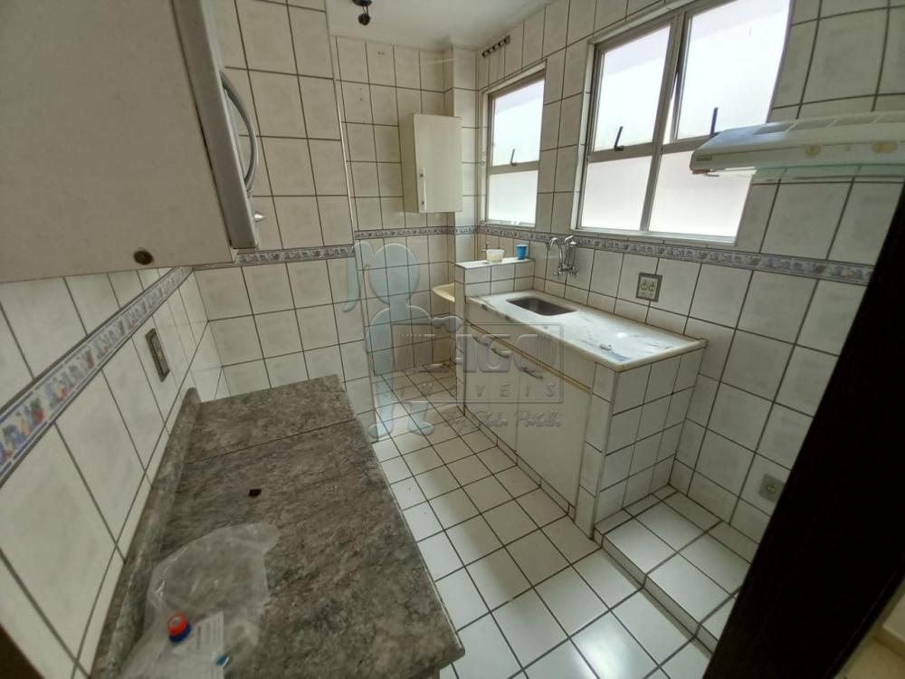 Alugar Apartamento / Padr&atilde;o em Ribeir&atilde;o Preto R$ 800,00 - Foto 3