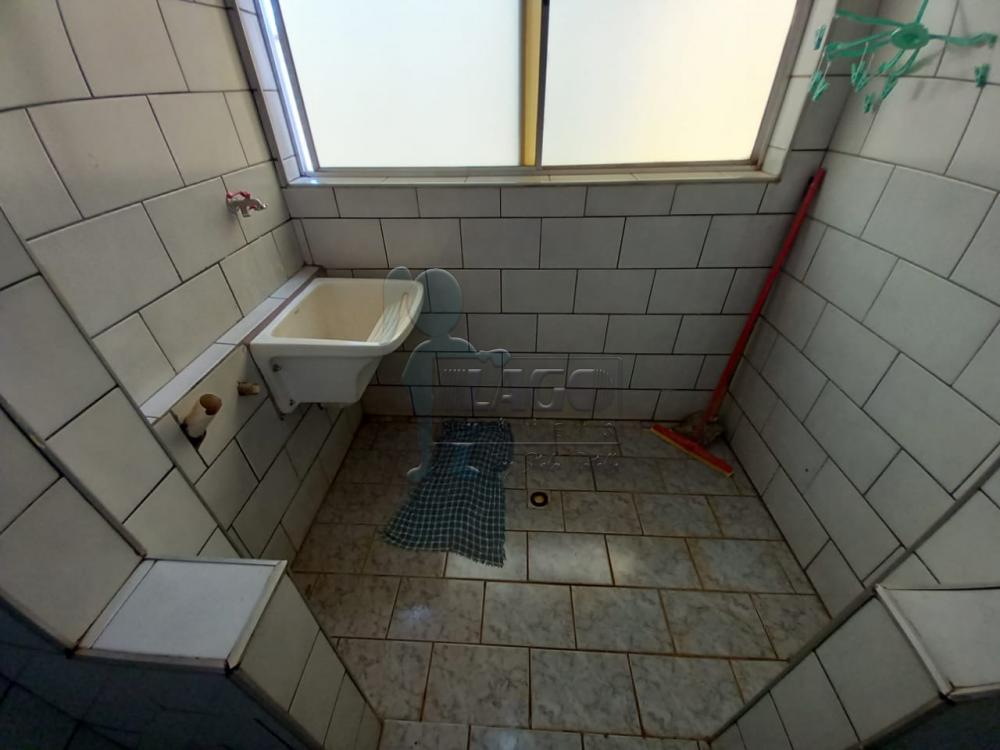 Alugar Apartamento / Padr&atilde;o em Ribeir&atilde;o Preto R$ 800,00 - Foto 6