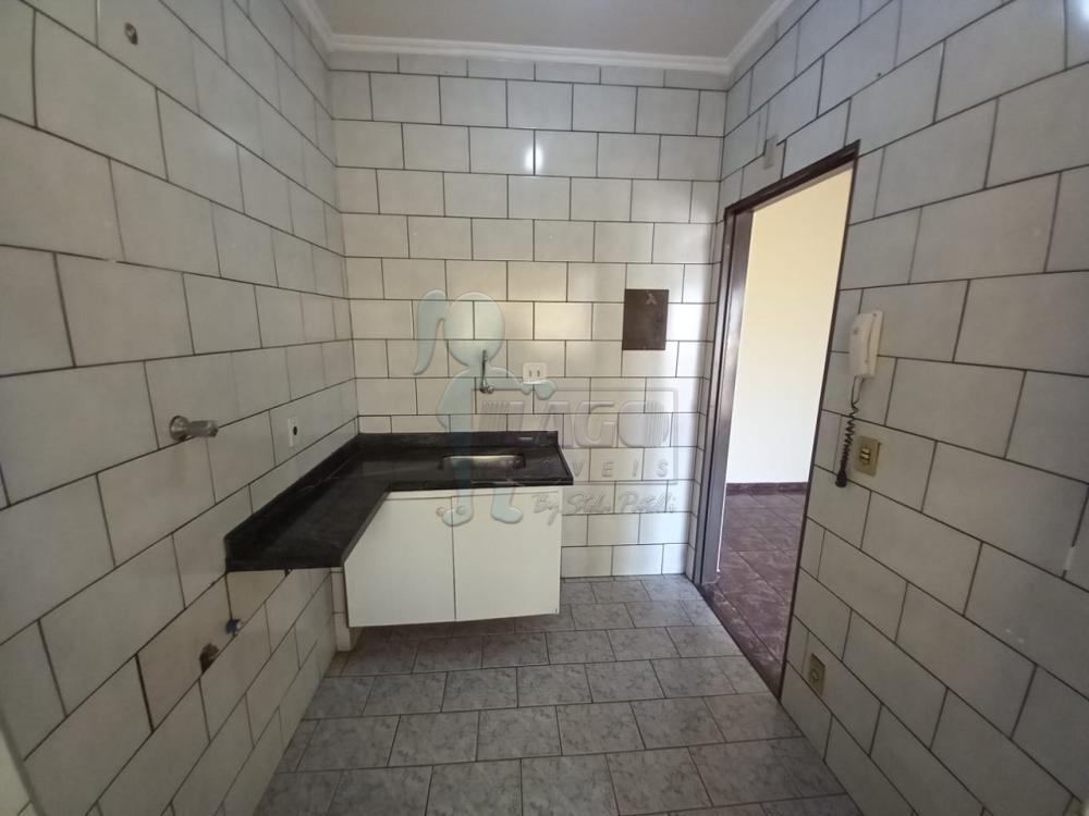 Alugar Apartamento / Padr&atilde;o em Ribeir&atilde;o Preto R$ 800,00 - Foto 5