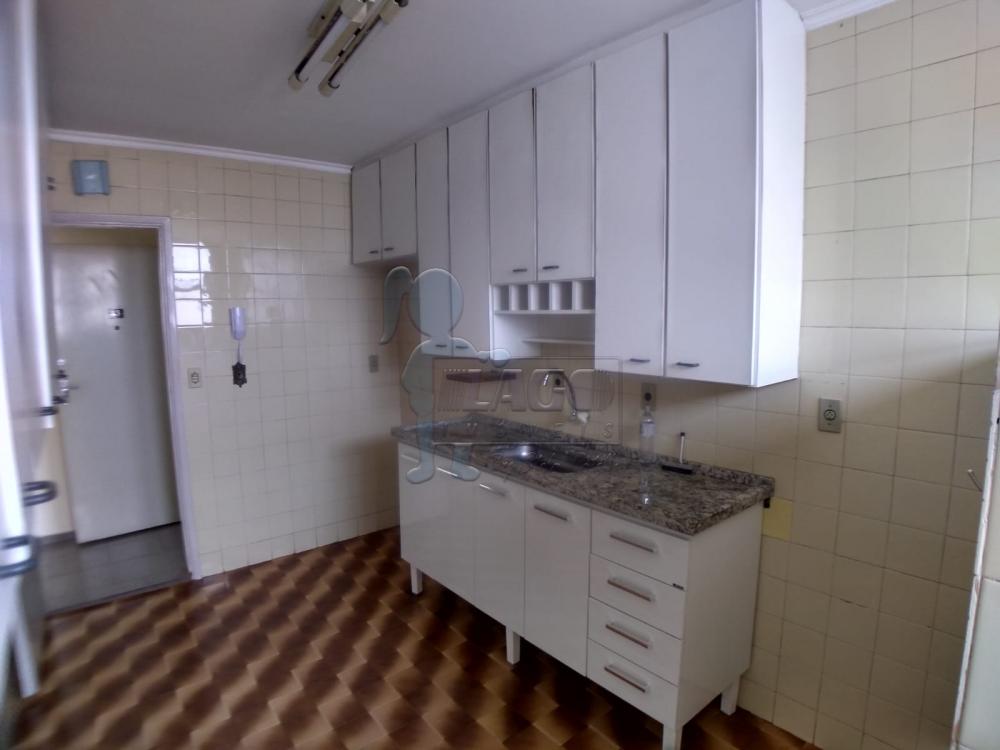 Alugar Apartamento / Padr&atilde;o em Ribeir&atilde;o Preto R$ 800,00 - Foto 3