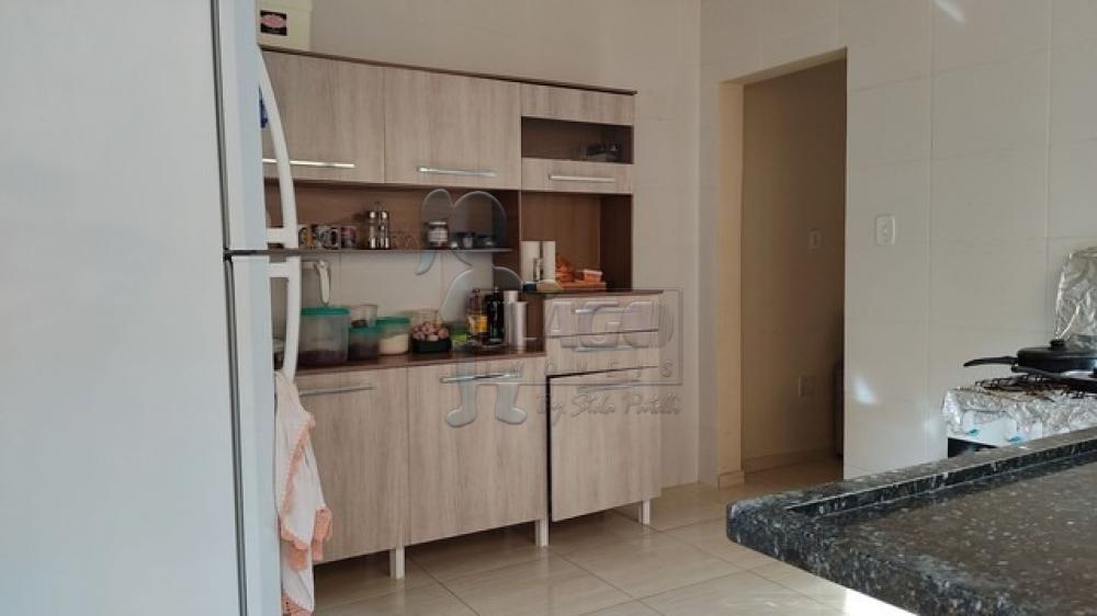 Comprar Casa / Padr&atilde;o em Ribeir&atilde;o Preto R$ 428.000,00 - Foto 2