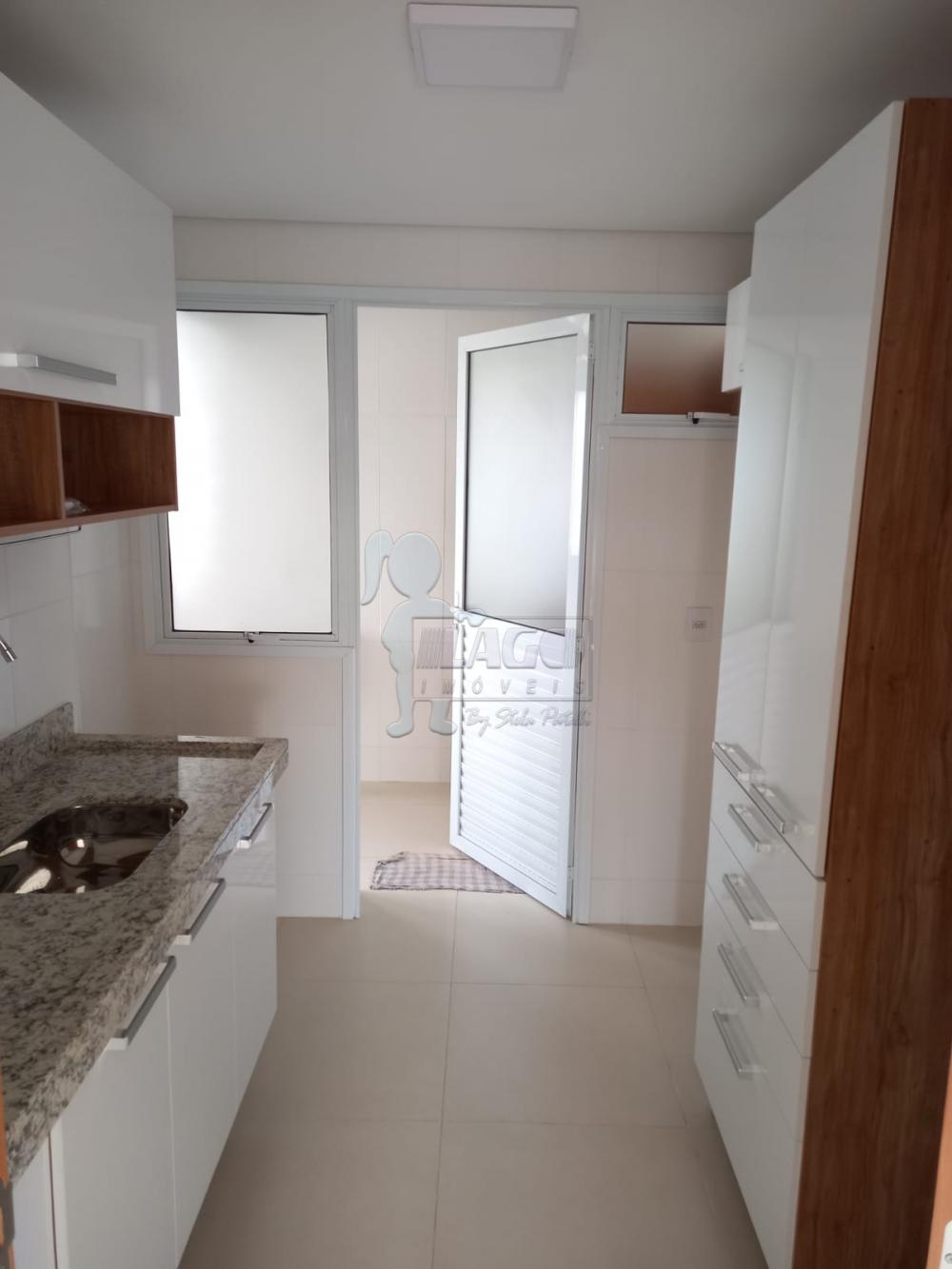 Alugar Apartamento / Padr&atilde;o em Ribeir&atilde;o Preto R$ 1.800,00 - Foto 3