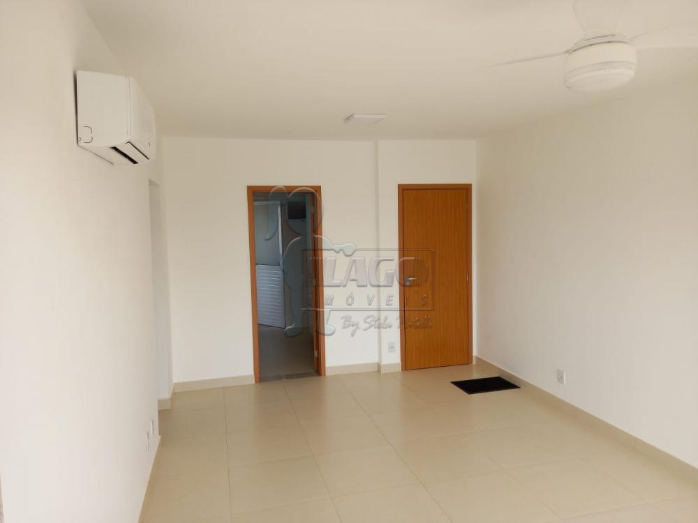 Alugar Apartamento / Padr&atilde;o em Ribeir&atilde;o Preto R$ 1.800,00 - Foto 2