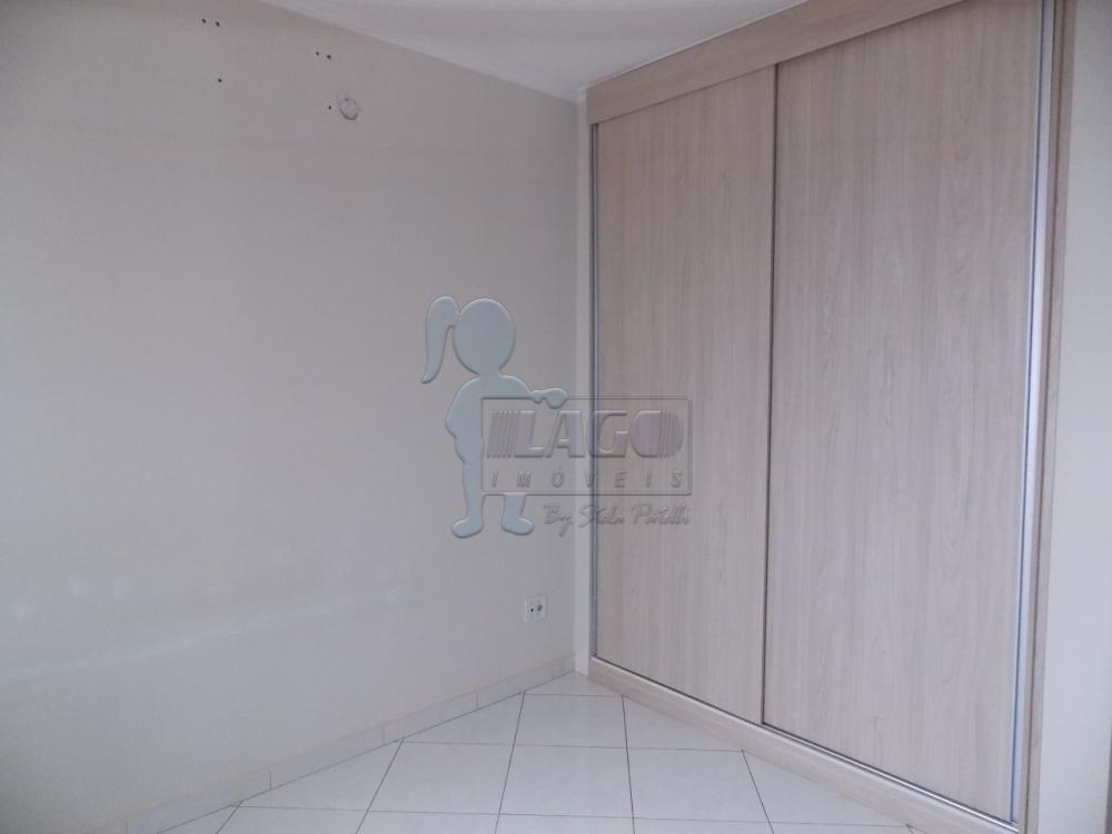 Alugar Apartamento / Padr&atilde;o em Ribeir&atilde;o Preto R$ 1.200,00 - Foto 3