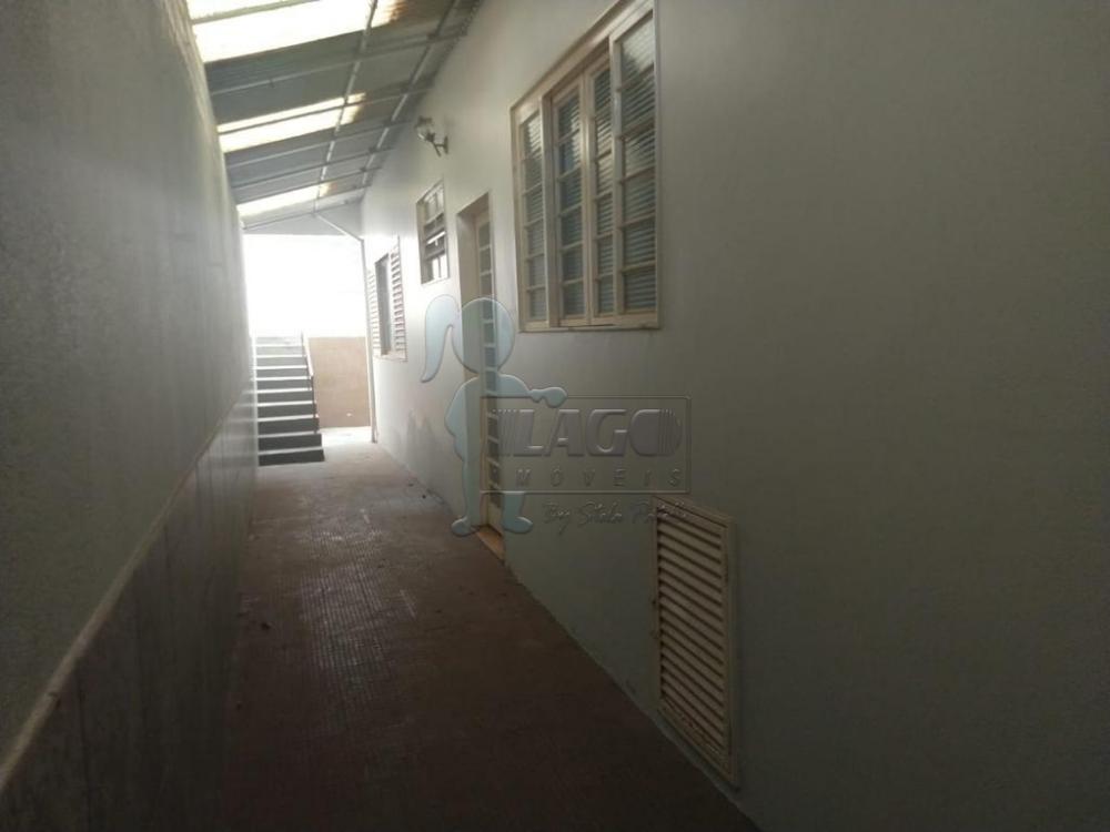 Alugar Casa / Padr&atilde;o em Ribeir&atilde;o Preto R$ 2.100,00 - Foto 14