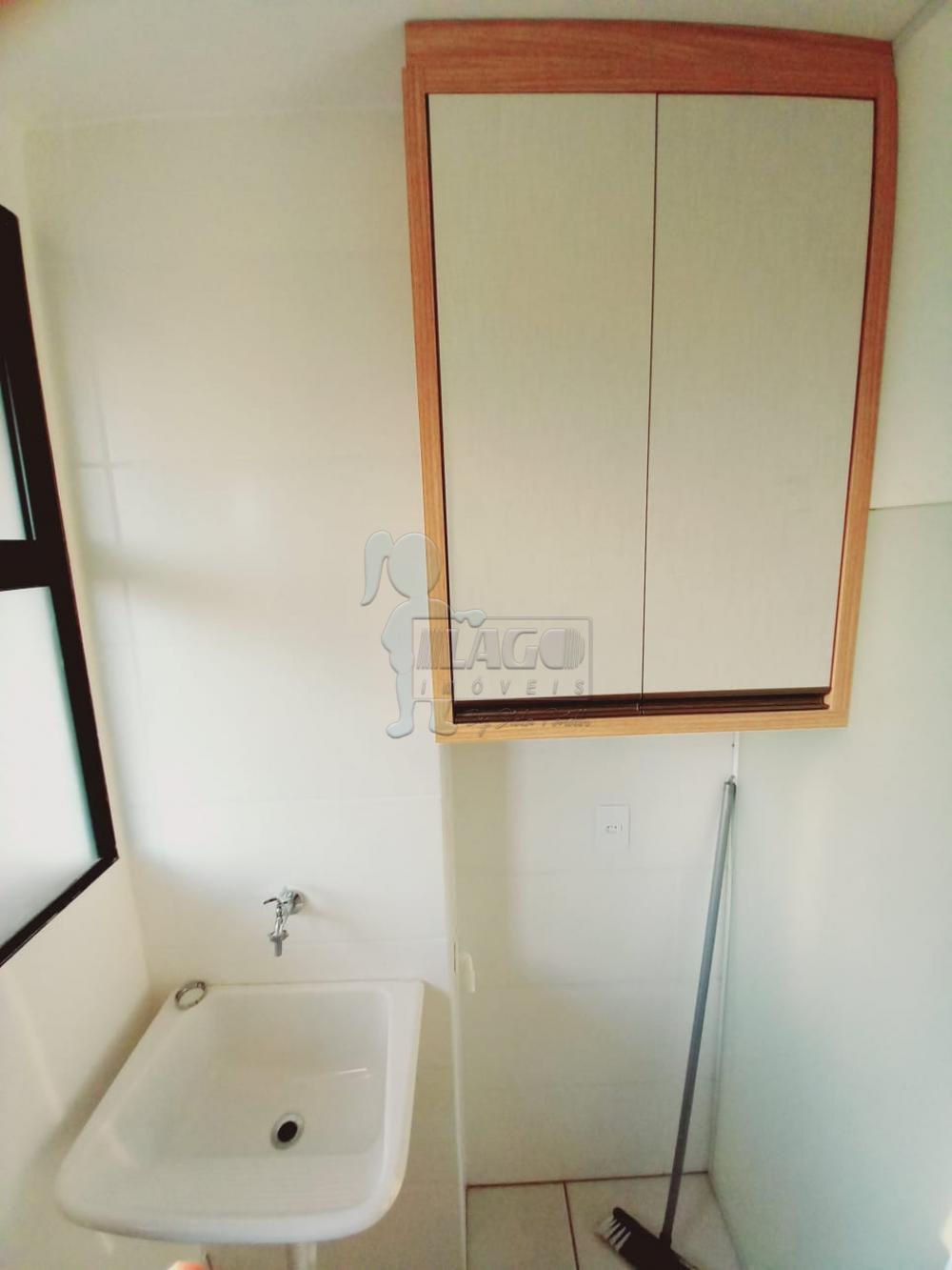 Alugar Apartamento / Padr&atilde;o em Ribeir&atilde;o Preto R$ 990,00 - Foto 7