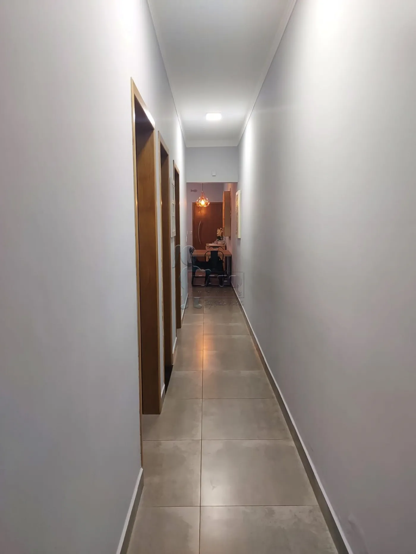 Comprar Casa / Padr&atilde;o em Ribeir&atilde;o Preto R$ 450.000,00 - Foto 14