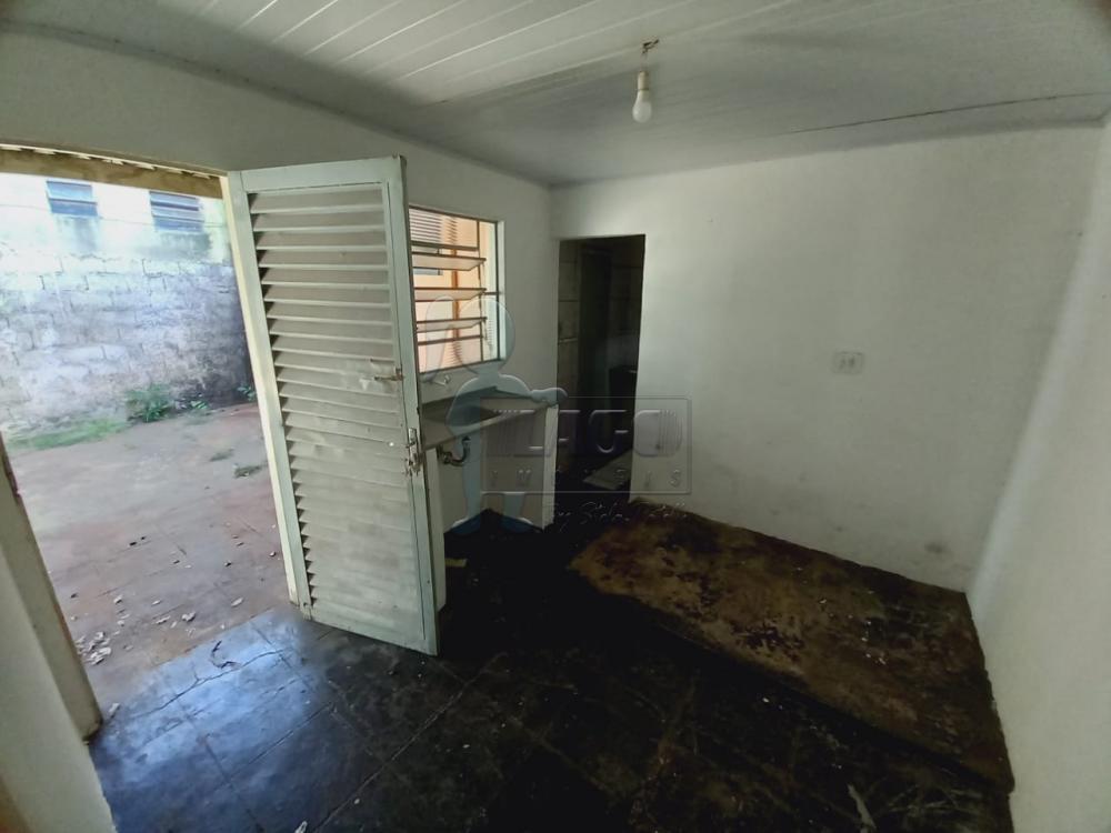 Alugar Casa / Padr&atilde;o em Ribeir&atilde;o Preto R$ 700,00 - Foto 1