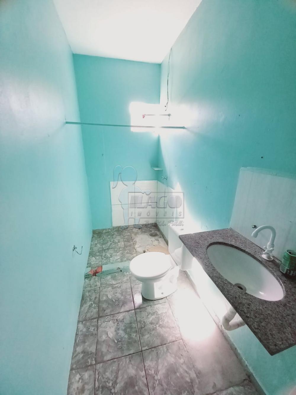 Alugar Casa / Padr&atilde;o em Ribeir&atilde;o Preto R$ 900,00 - Foto 6