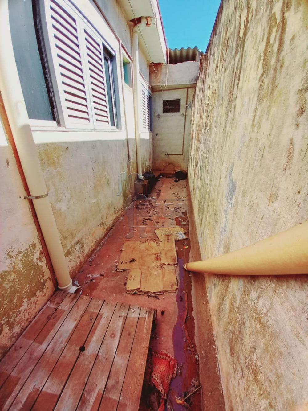 Alugar Casa / Padr&atilde;o em Ribeir&atilde;o Preto R$ 900,00 - Foto 7